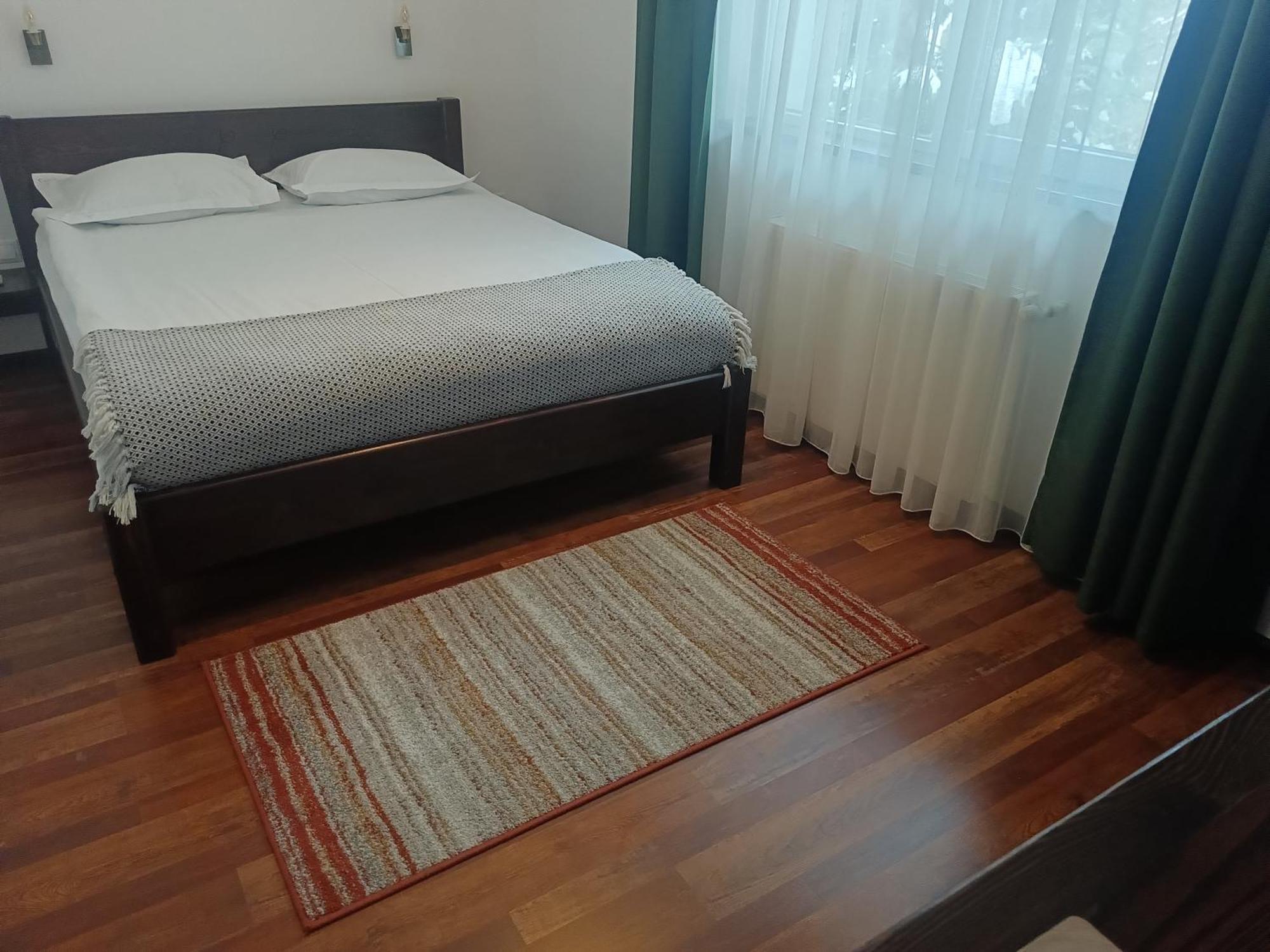 Pension Casa Contelui ริชนอฟ ภายนอก รูปภาพ