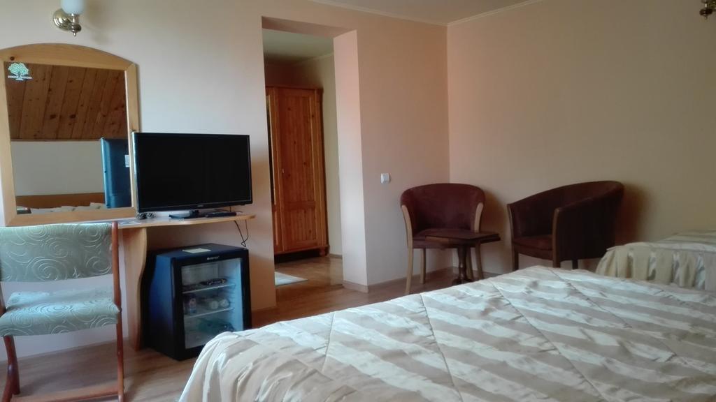 Pension Casa Contelui ริชนอฟ ภายนอก รูปภาพ