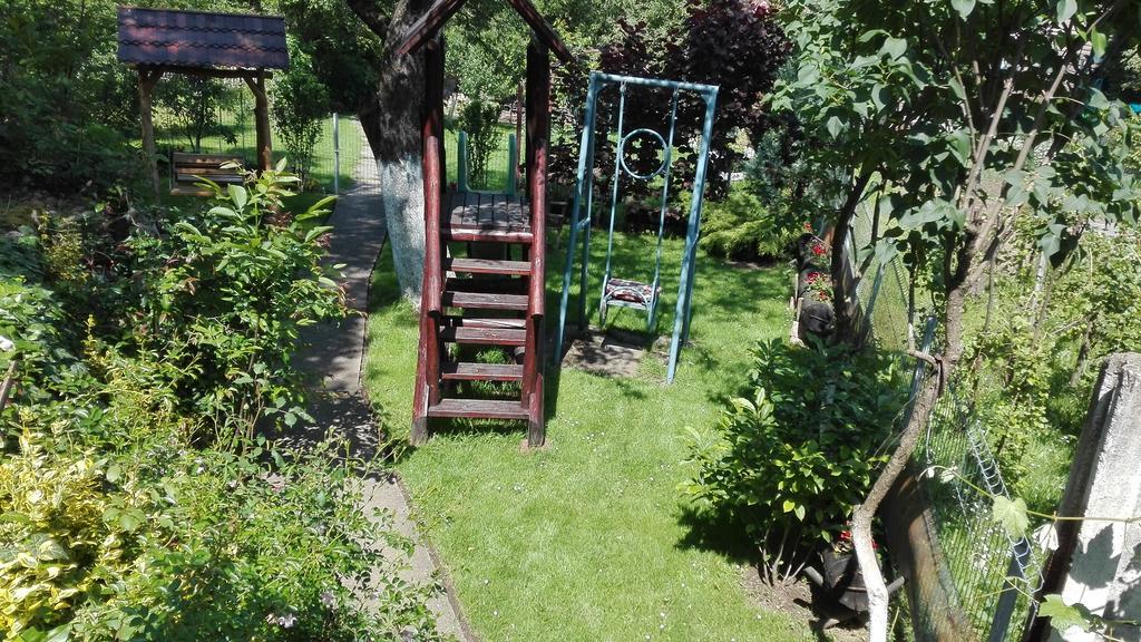 Pension Casa Contelui ริชนอฟ ภายนอก รูปภาพ